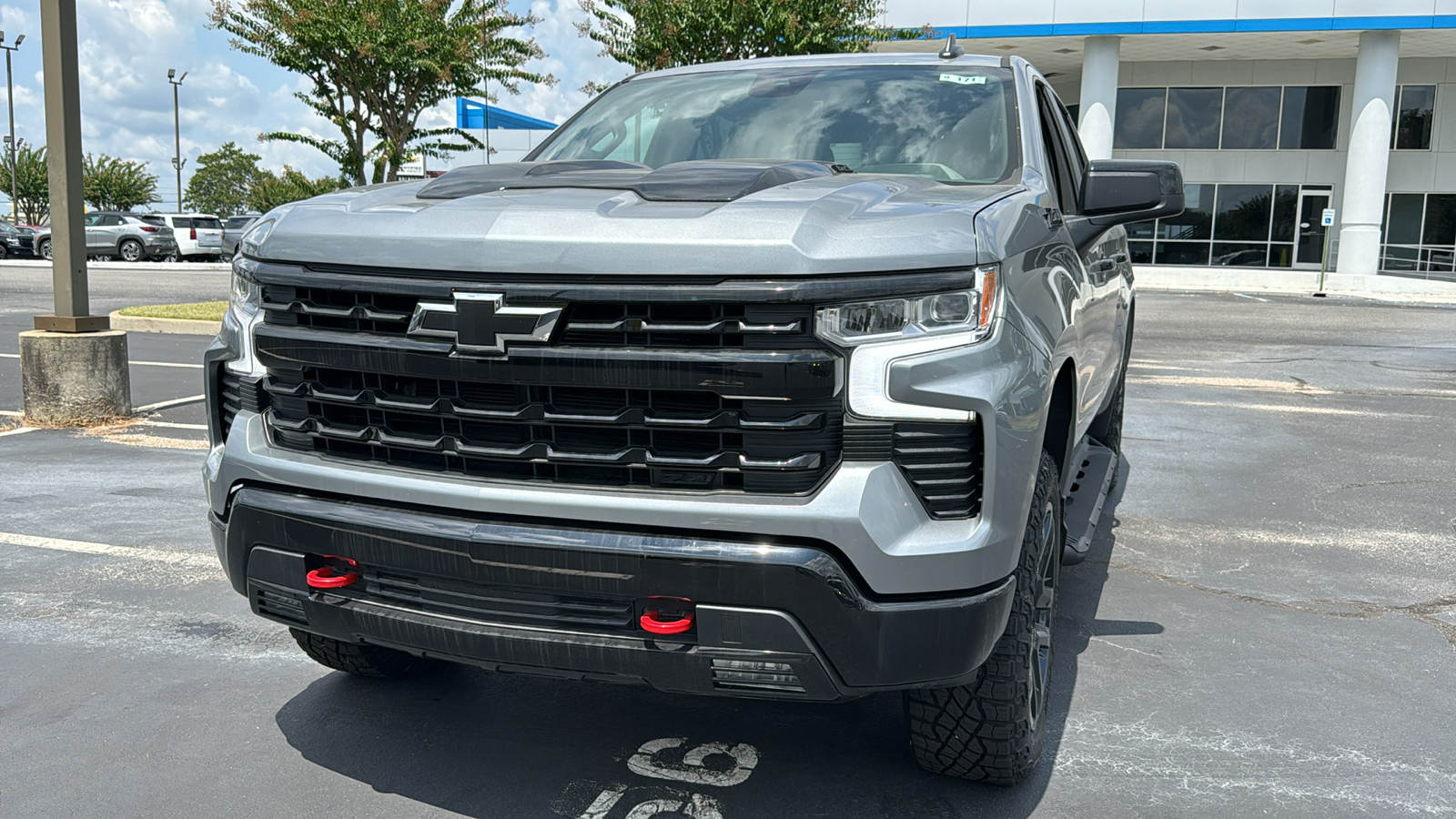 2024 Chevrolet Silverado 1500 LT Trail Boss 1