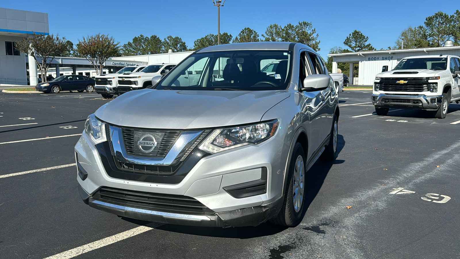 2017 Nissan Rogue S 1