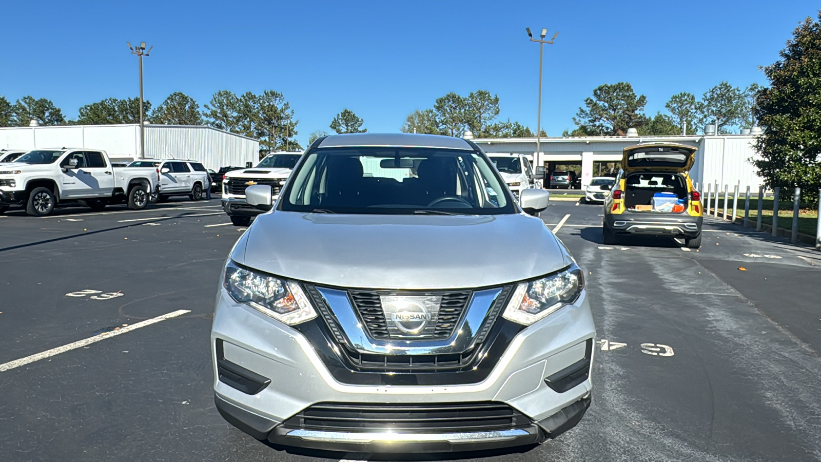 2017 Nissan Rogue S 27