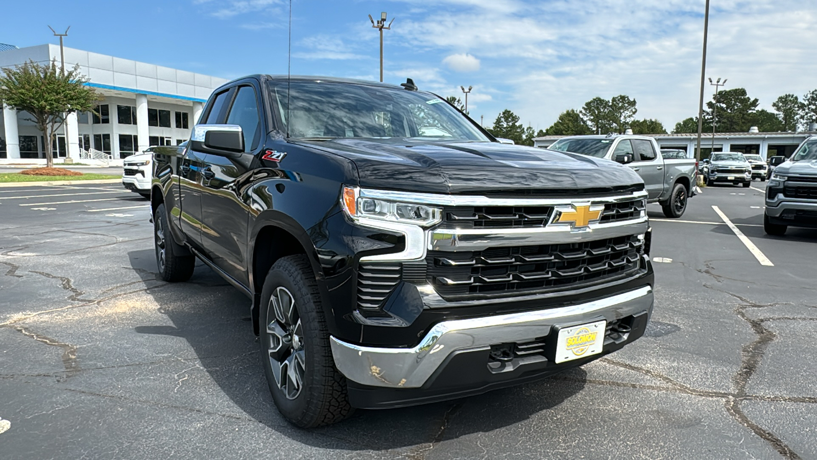 2024 Chevrolet Silverado 1500 LT 34