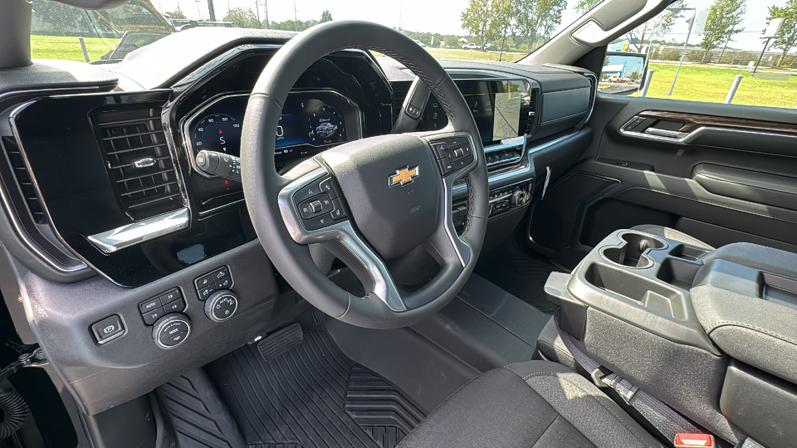 2024 Chevrolet Silverado 1500 LT 3