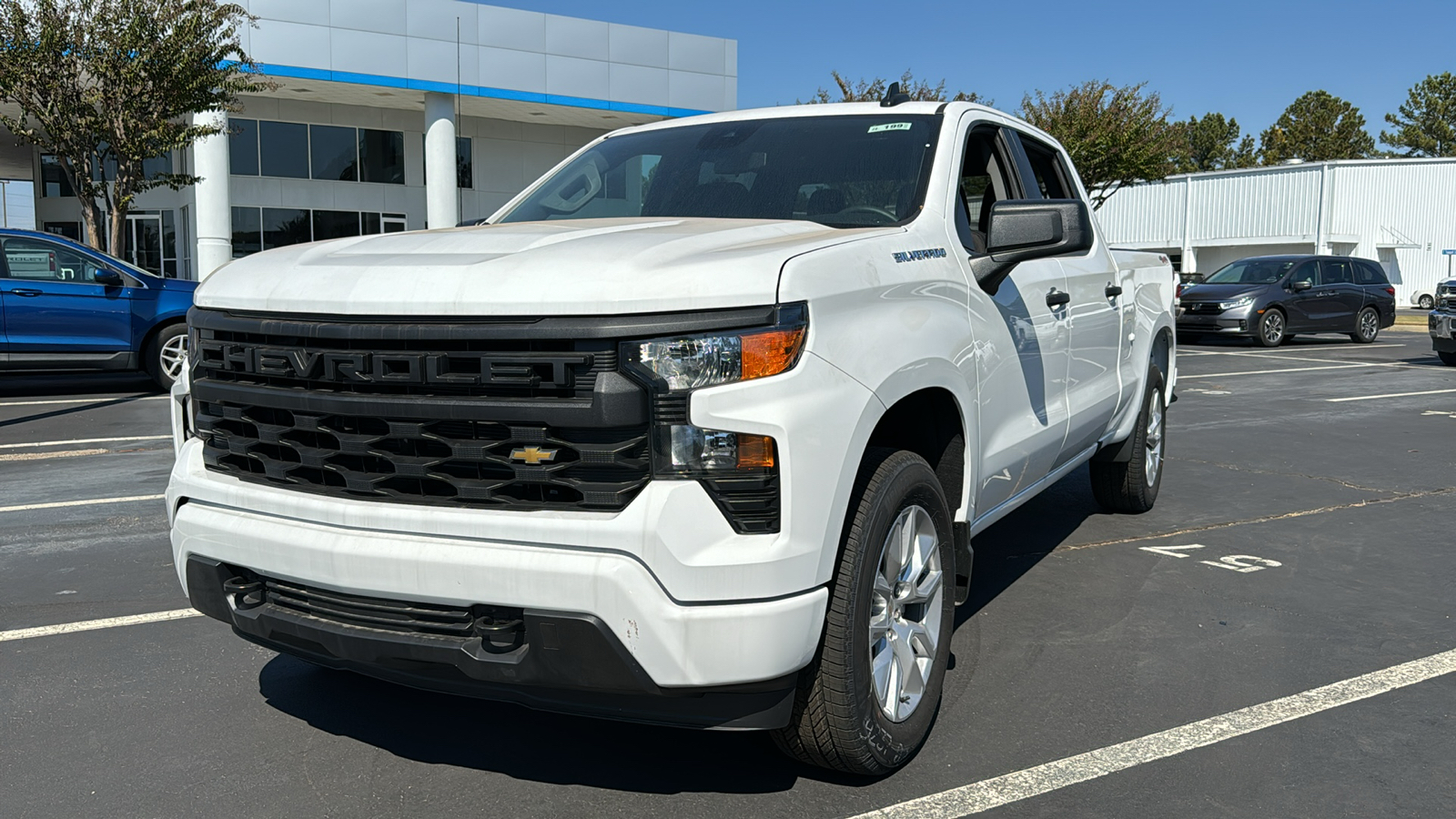 2024 Chevrolet Silverado 1500 Custom 1