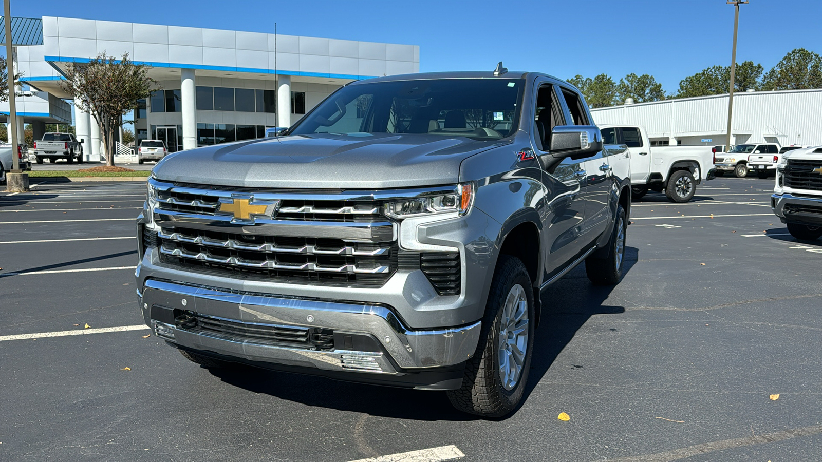 2023 Chevrolet Silverado 1500 LTZ 1