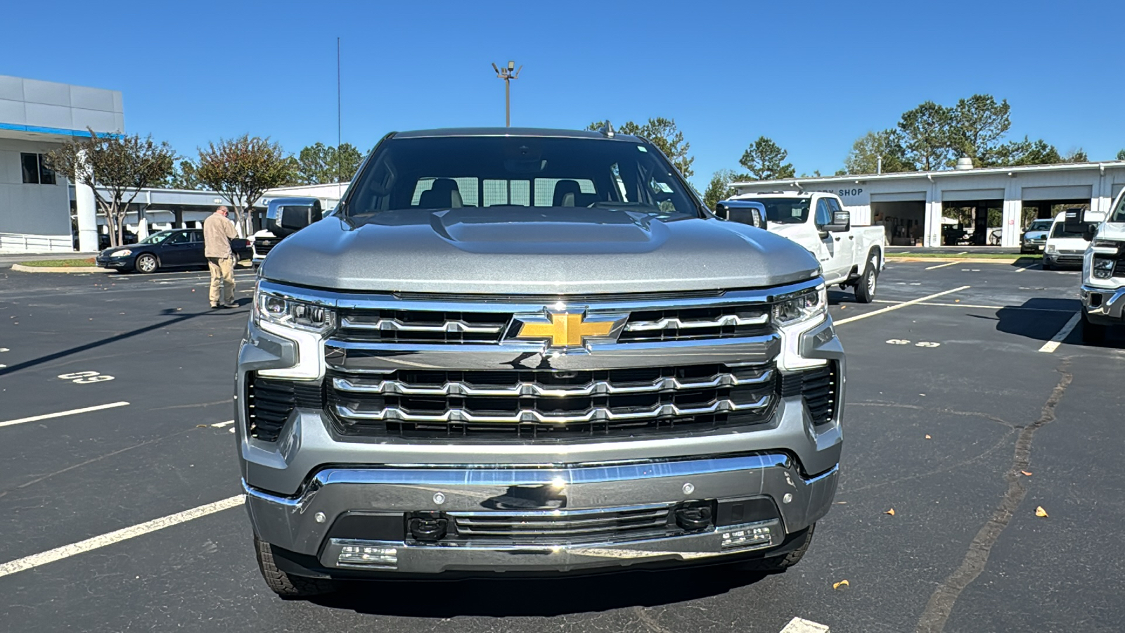 2023 Chevrolet Silverado 1500 LTZ 29