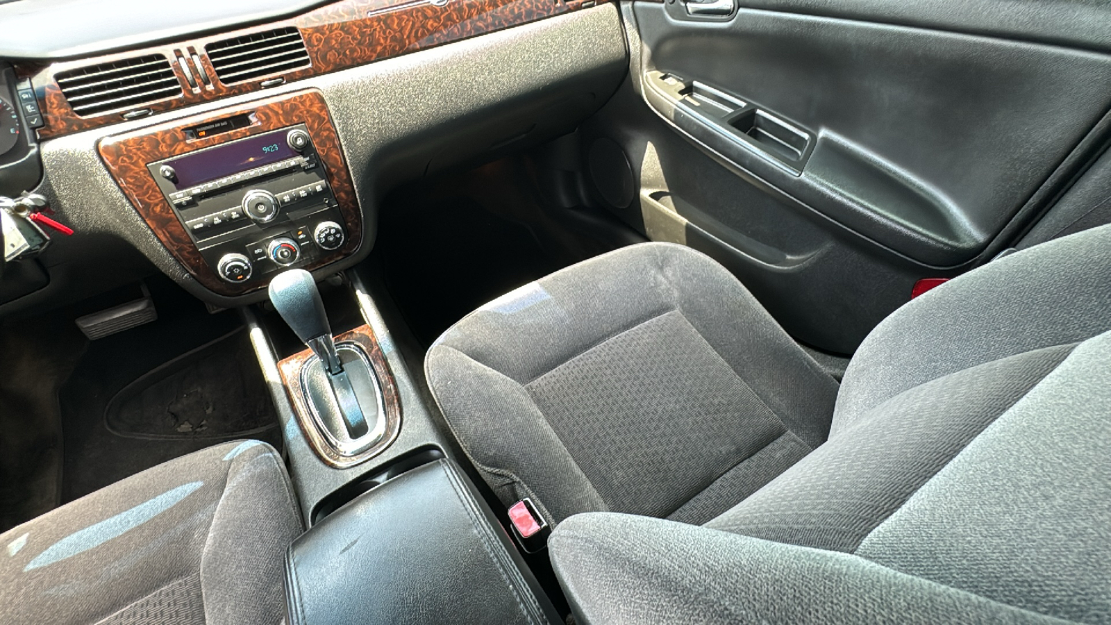 2013 Chevrolet Impala LS 19