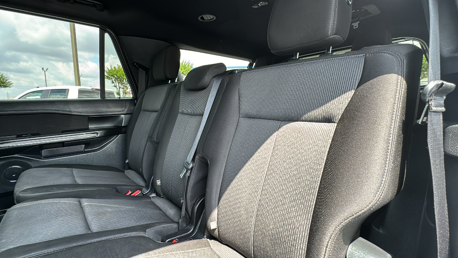 2019 Ford Expedition Max XLT 25
