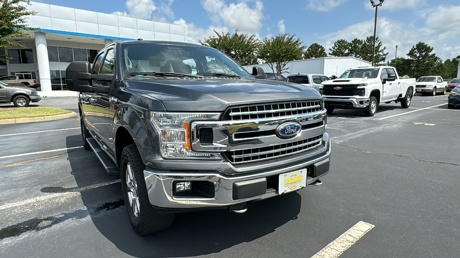 2018 Ford F-150 XLT 32