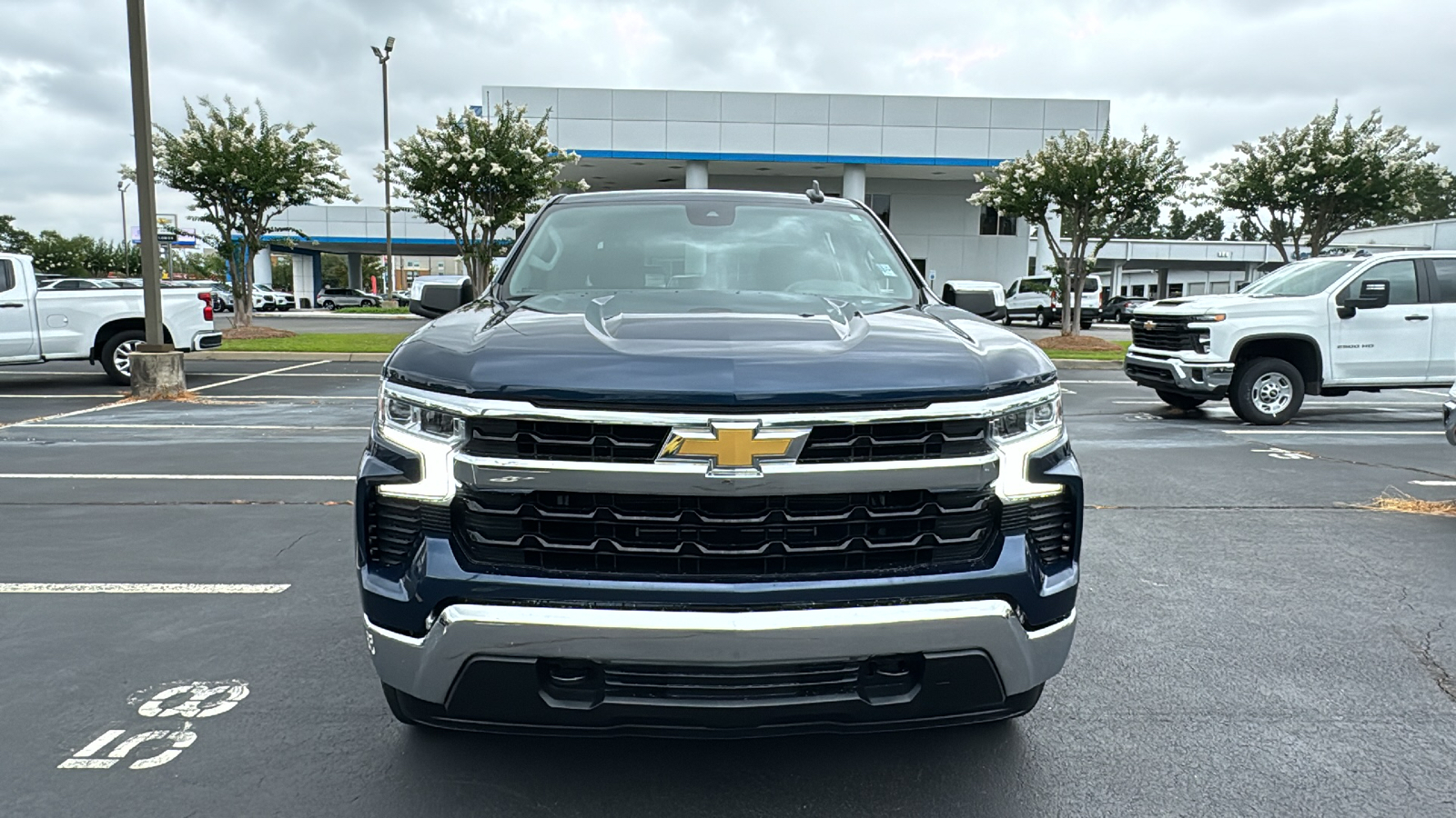 2023 Chevrolet Silverado 1500 LT 32