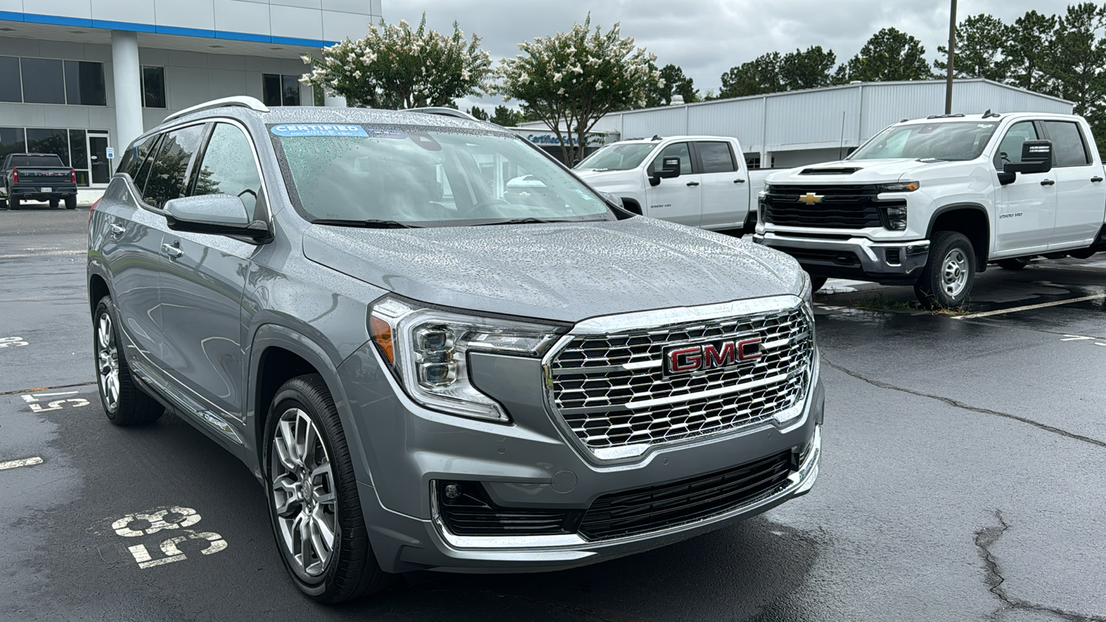 2023 GMC Terrain Denali 29