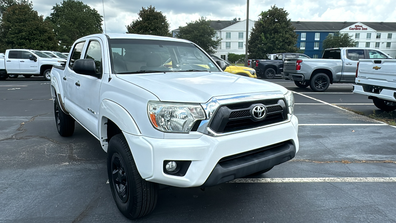 2015 Toyota Tacoma PreRunner 28