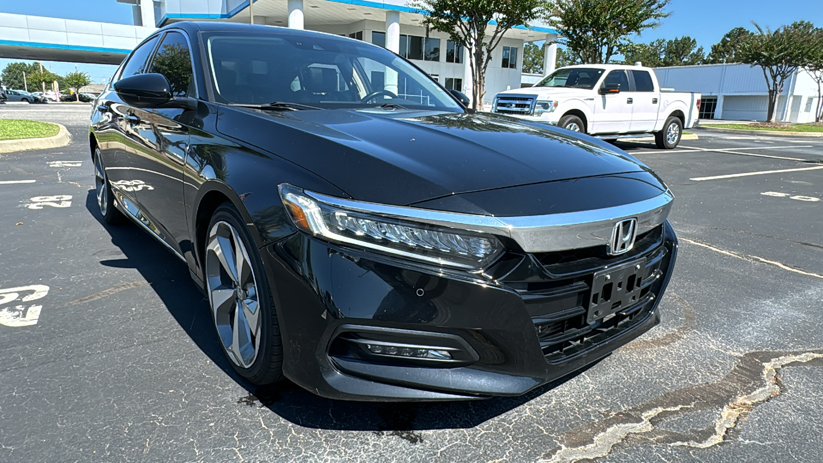 2018 Honda Accord Touring 35