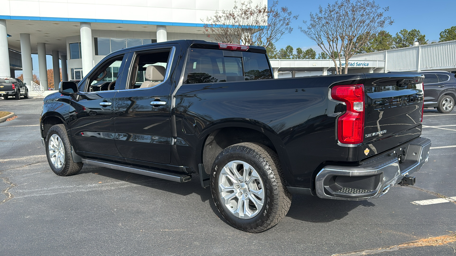 2024 Chevrolet Silverado 1500 LTZ 21