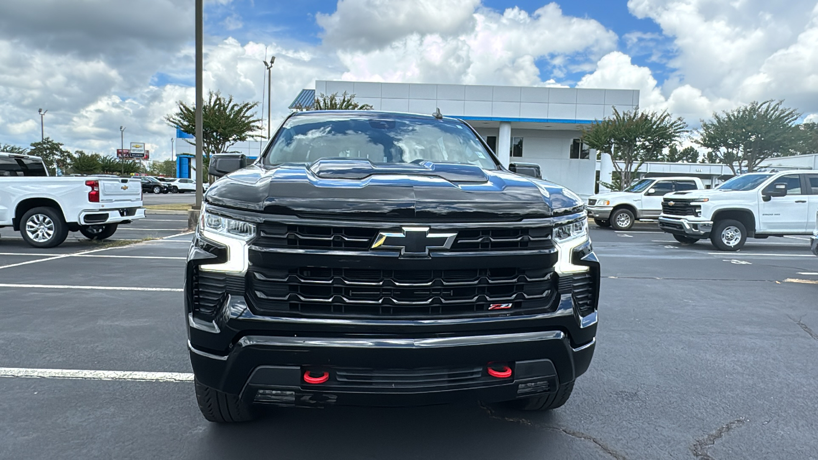 2023 Chevrolet Silverado 1500 LT Trail Boss 32