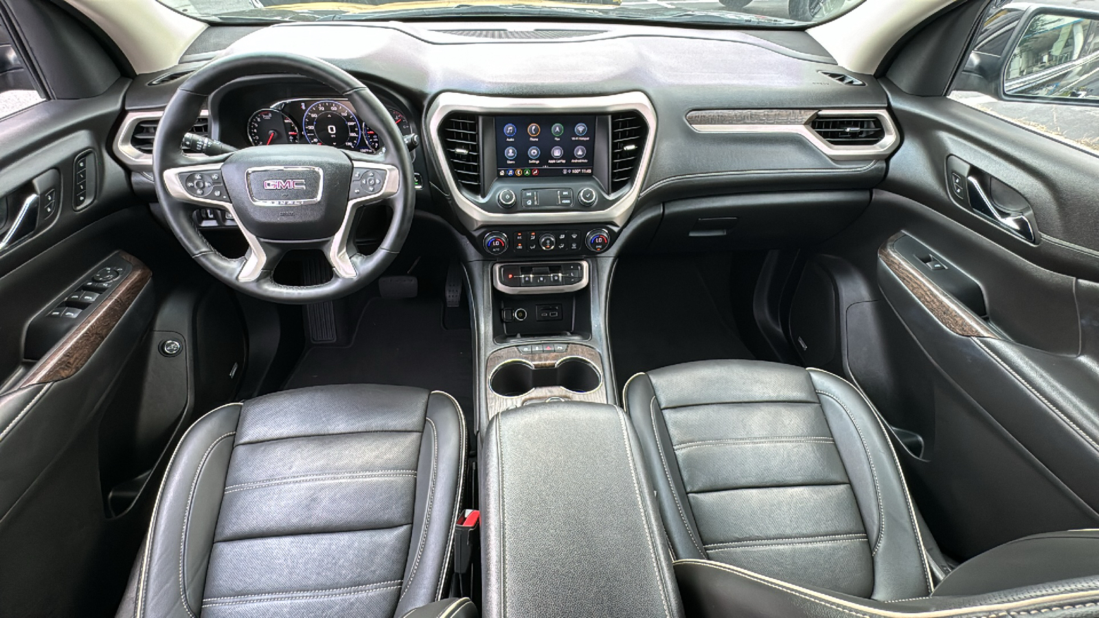 2023 GMC Acadia Denali 20