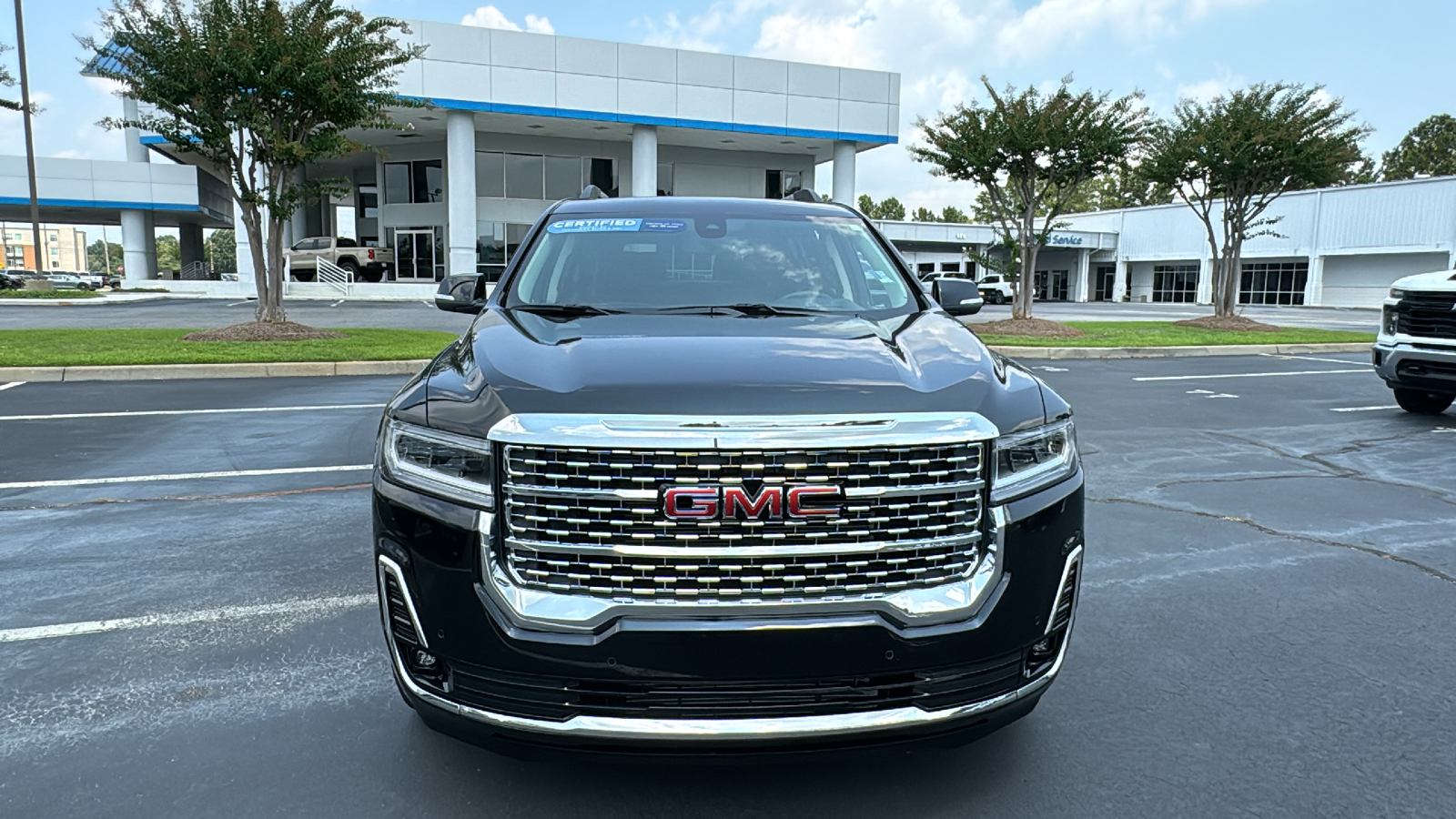 2023 GMC Acadia Denali 38