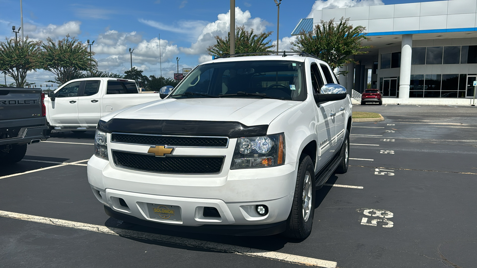 2012 Chevrolet Avalanche 1500 LS 1