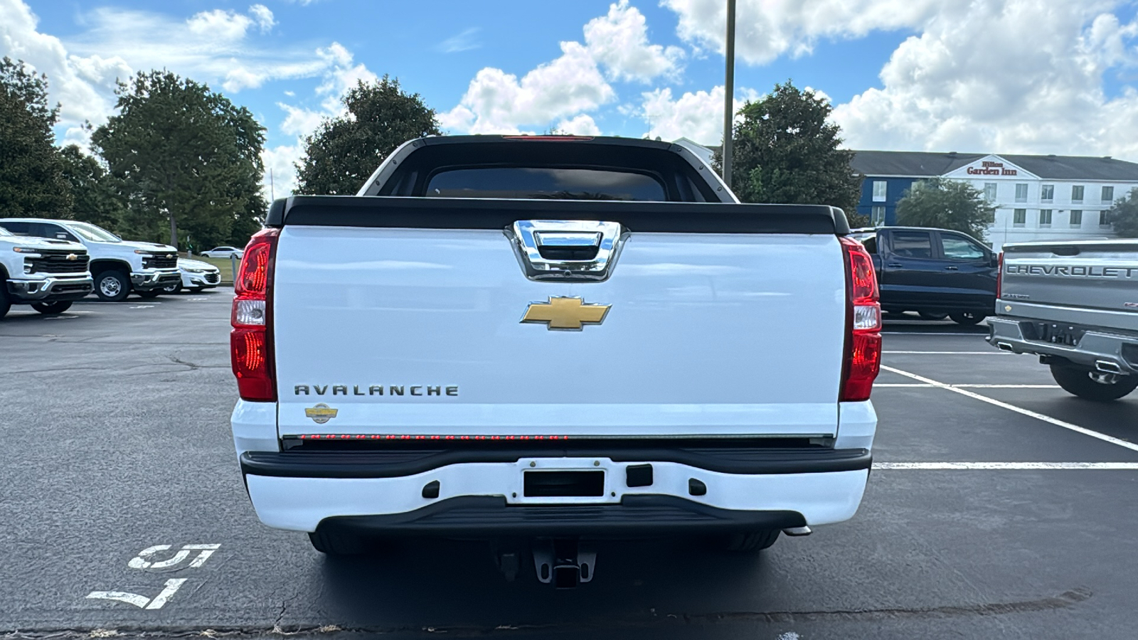 2012 Chevrolet Avalanche 1500 LS 25