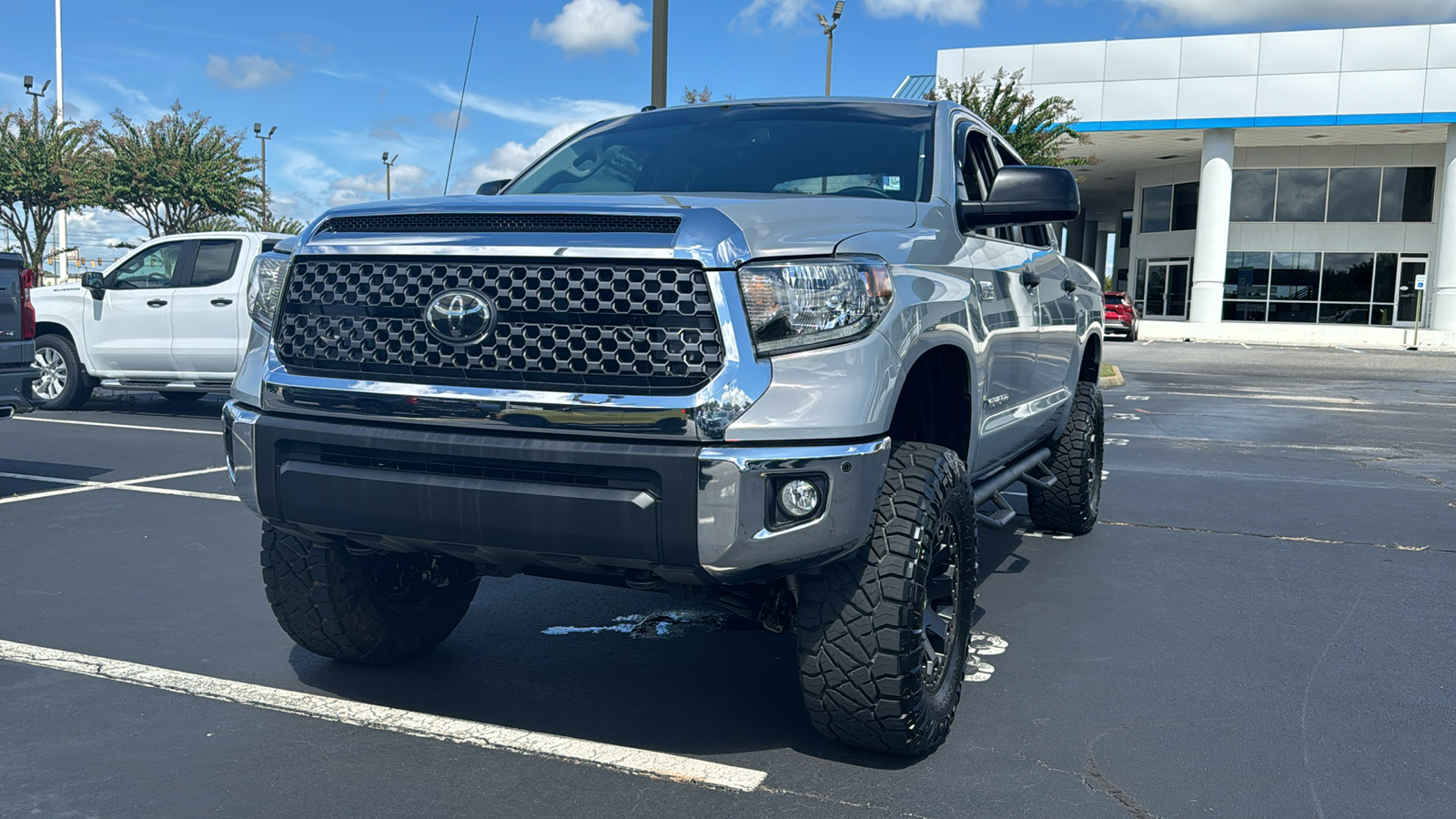 2018 Toyota Tundra SR5 1