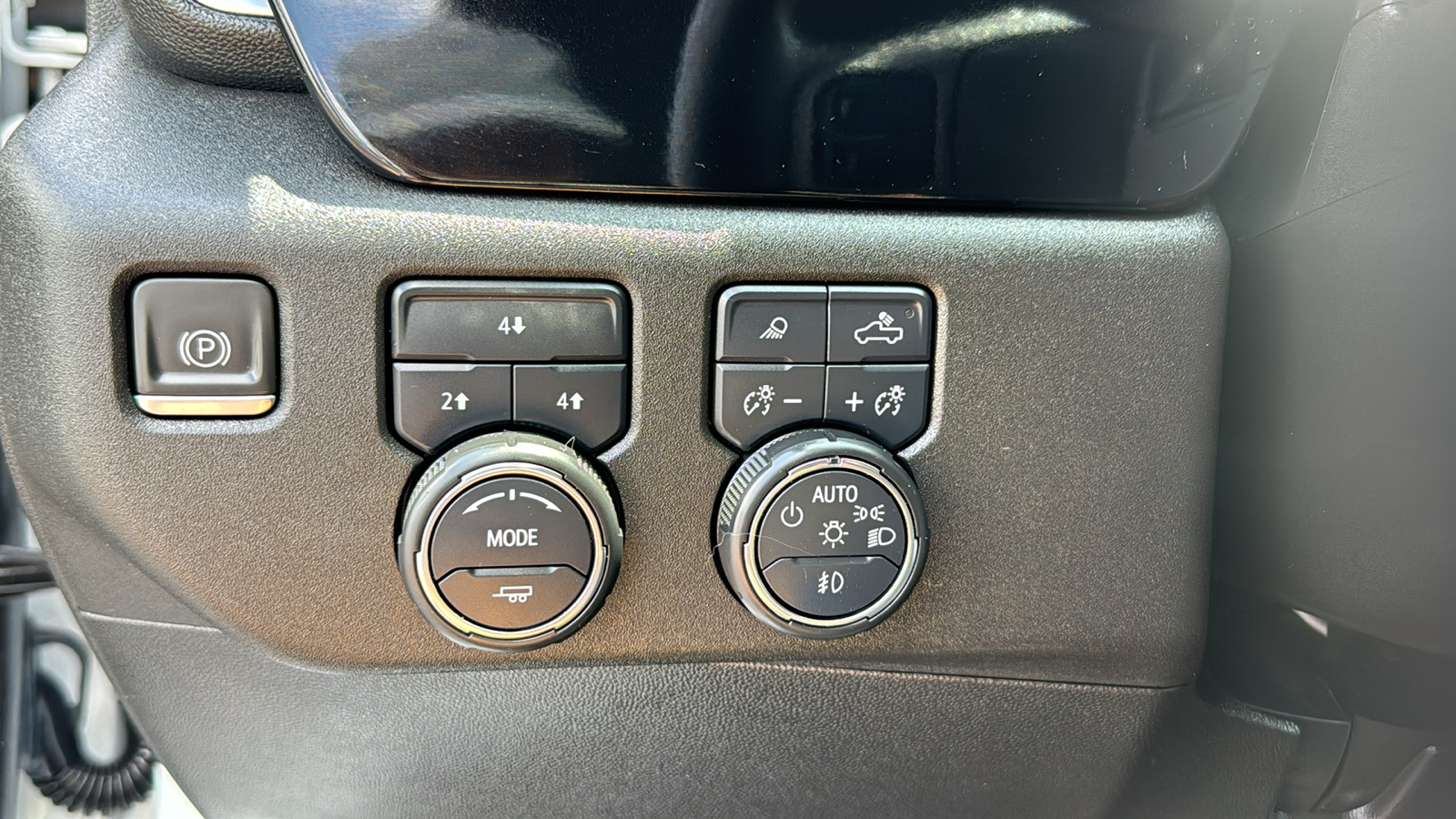 2024 Chevrolet Silverado 3500HD LT 4