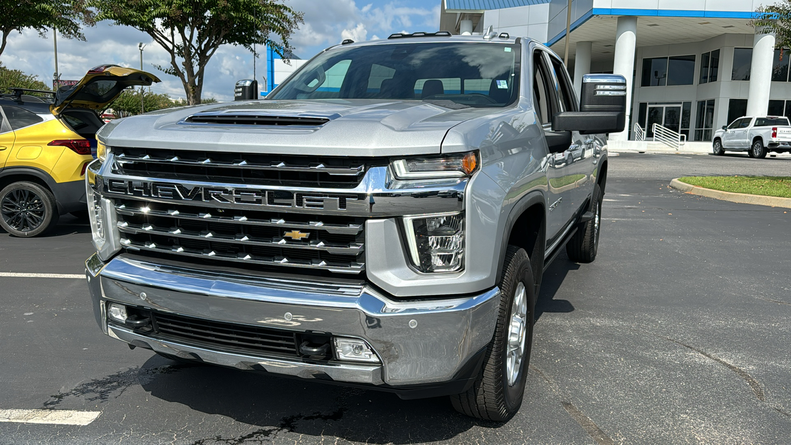 2023 Chevrolet Silverado 2500HD LTZ 1