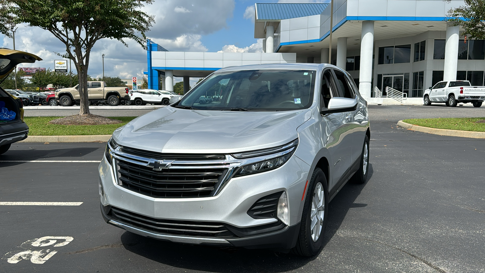 2022 Chevrolet Equinox LT 1