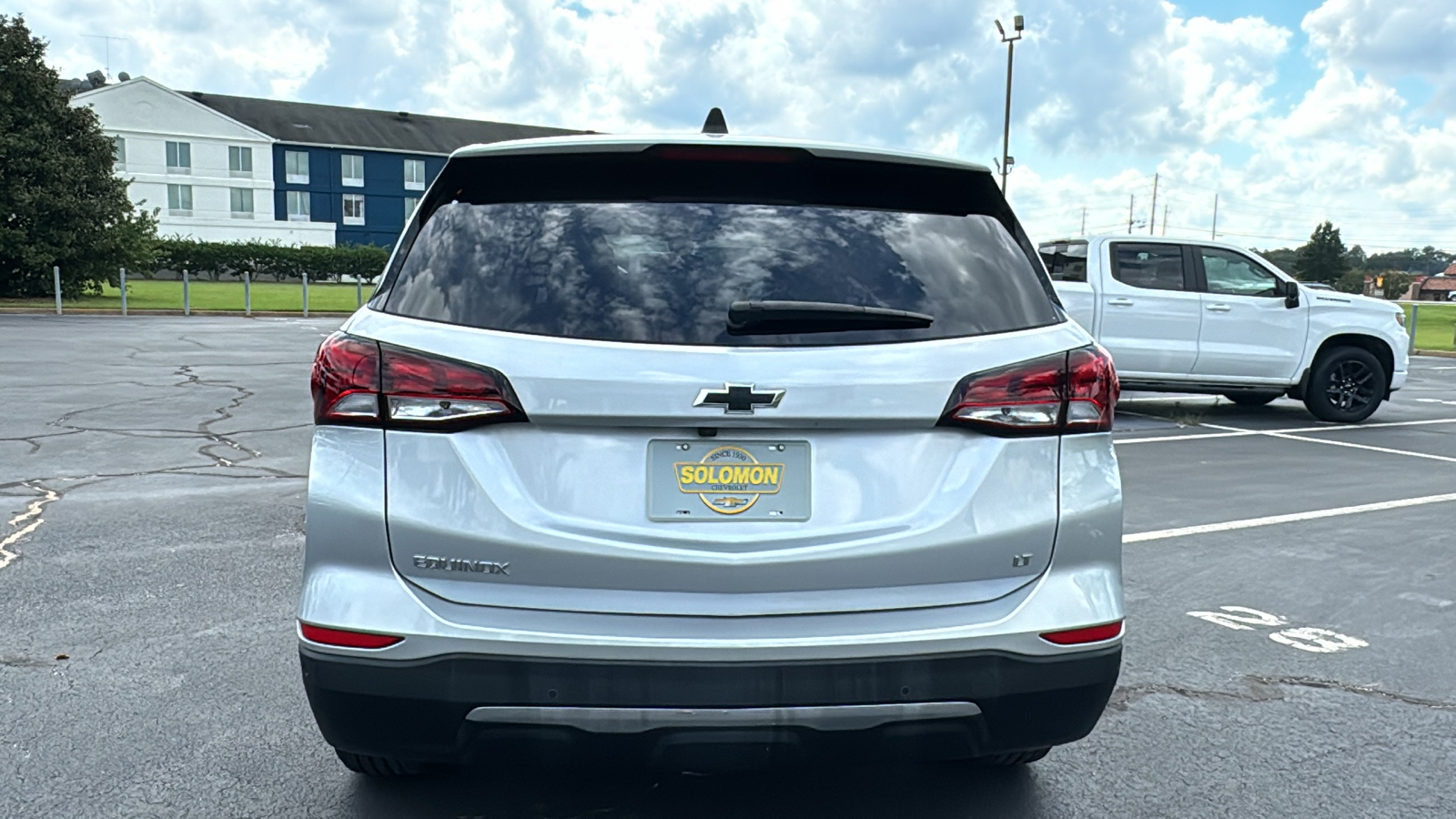 2022 Chevrolet Equinox LT 32