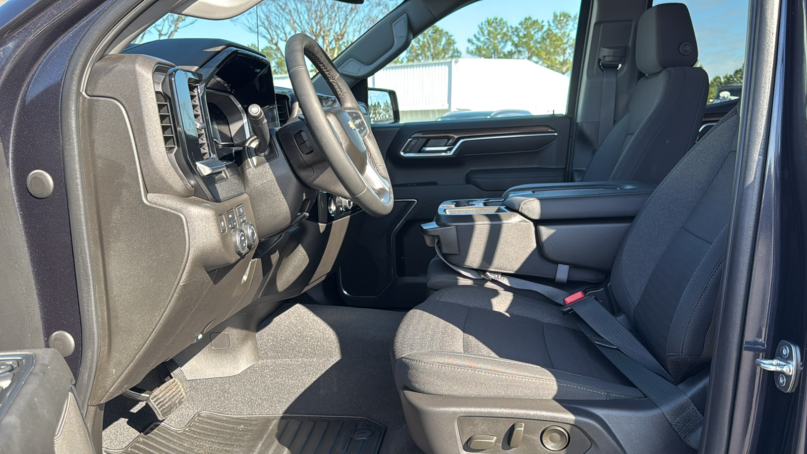 2024 Chevrolet Silverado 1500 LT 15