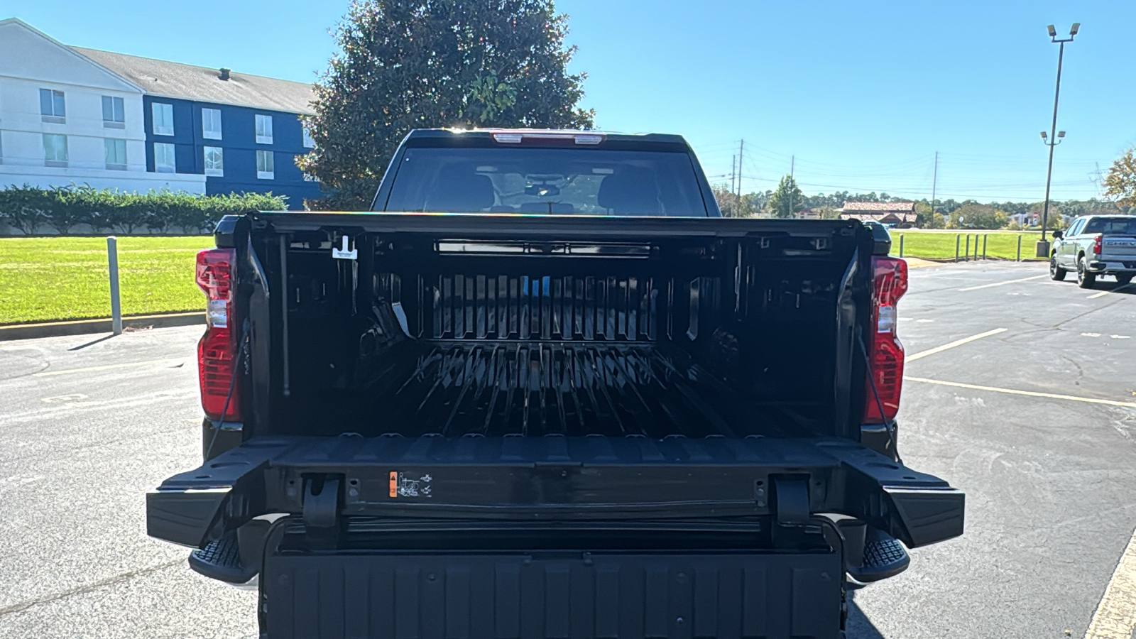 2023 Chevrolet Silverado 1500 LT 26