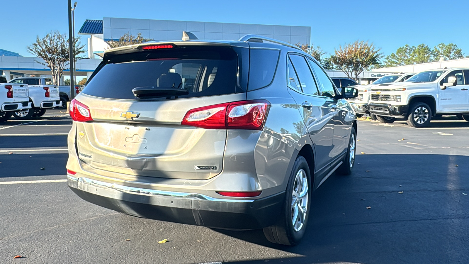 2018 Chevrolet Equinox Premier 31