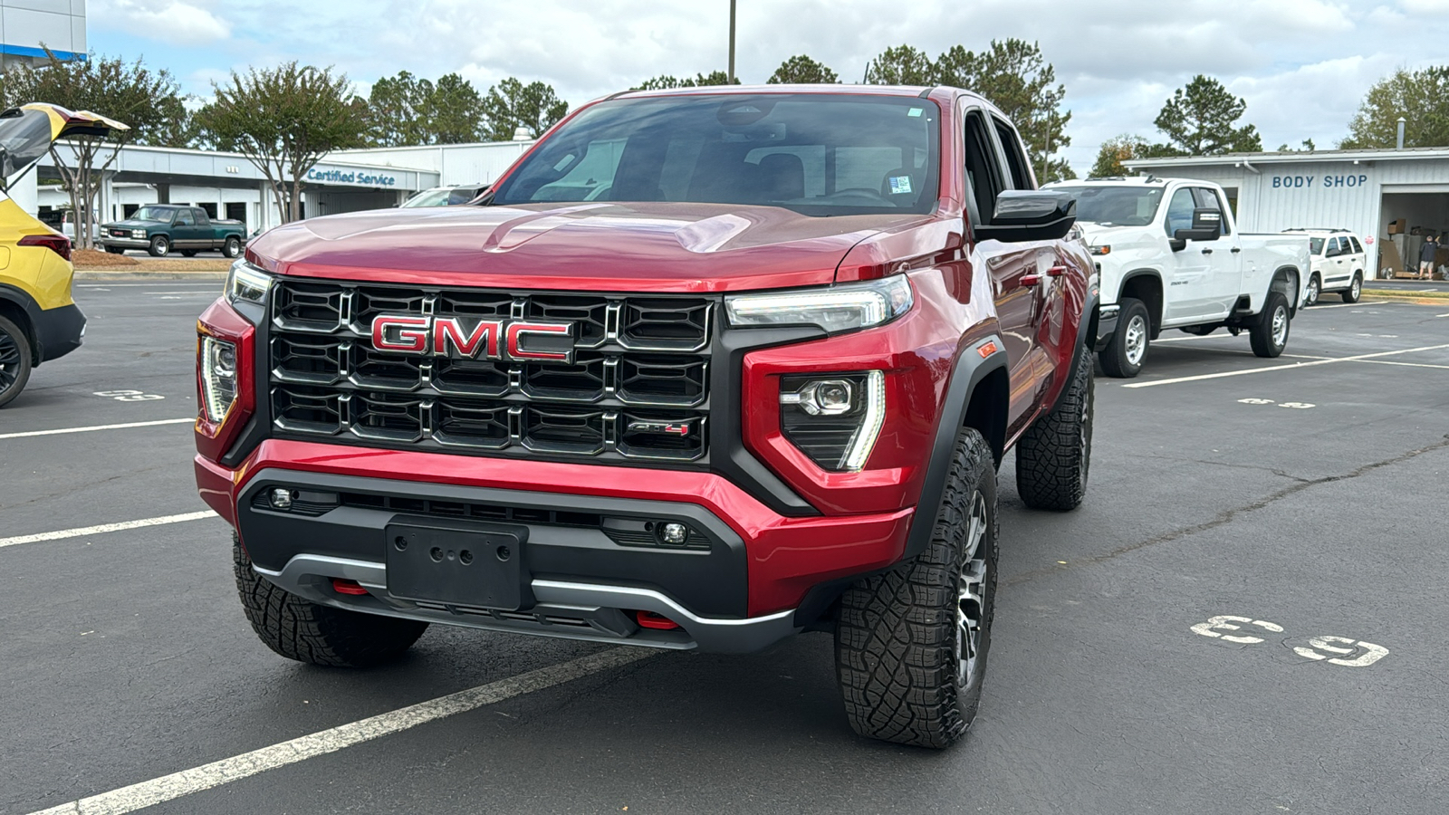 2023 GMC Canyon AT4 1