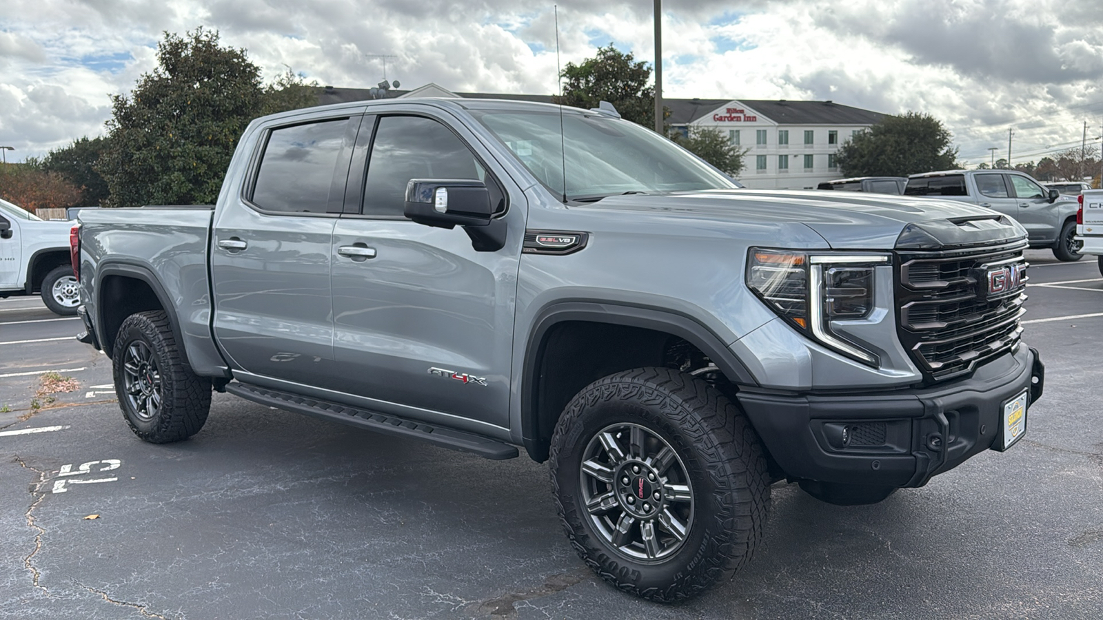 2024 GMC Sierra 1500 AT4X 32