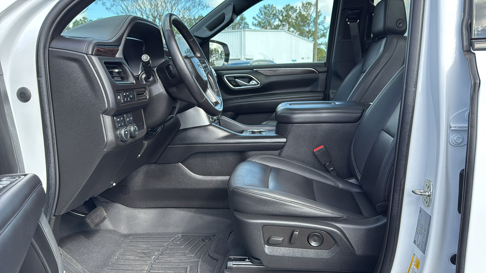 2023 Chevrolet Suburban Z71 15