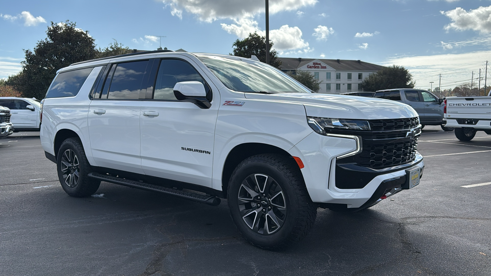 2023 Chevrolet Suburban Z71 32