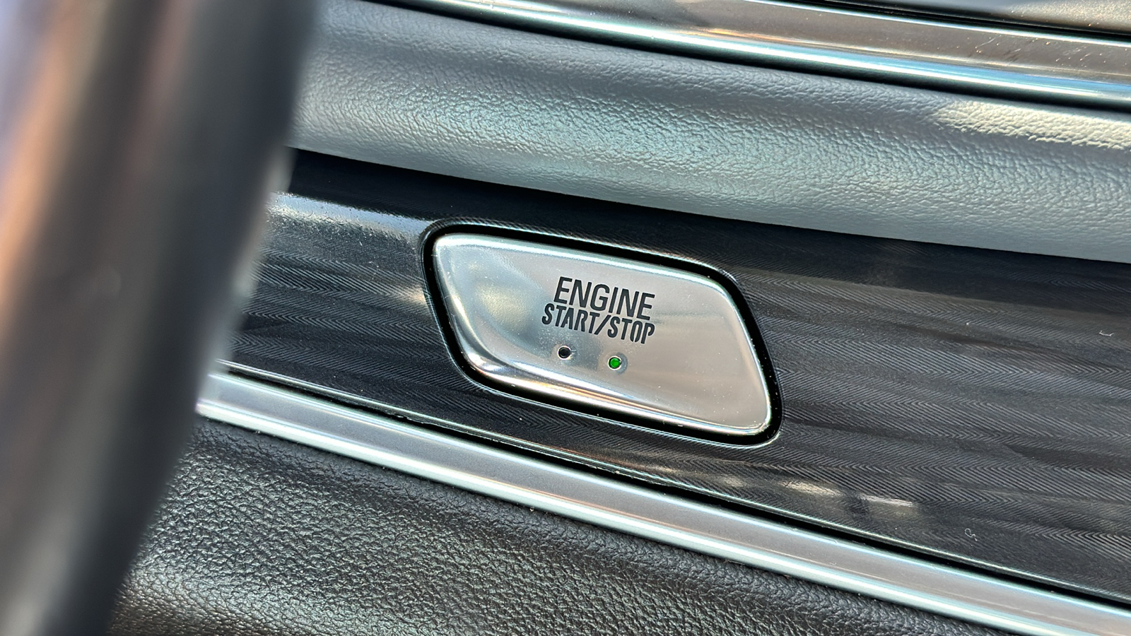2020 Buick Enclave Essence 12
