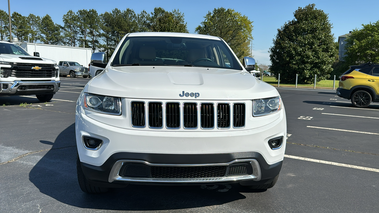2015 Jeep Grand Cherokee Limited 32