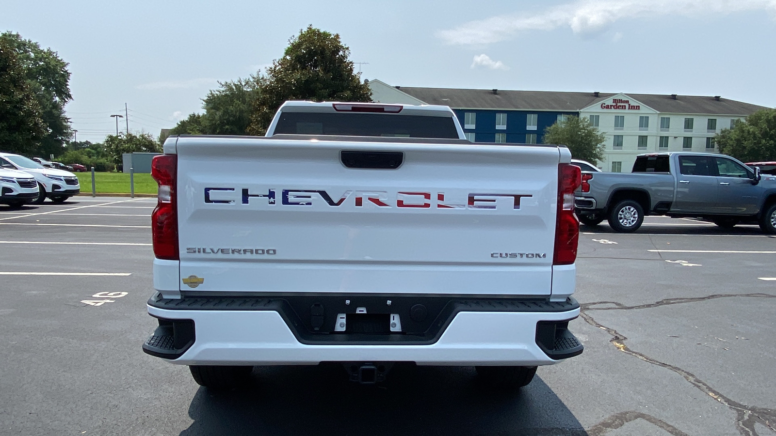 2023 Chevrolet Silverado 1500 Custom 25