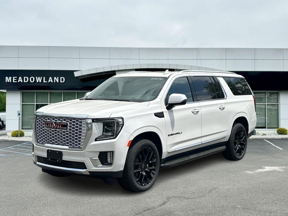 2024 GMC Yukon XL Denali 1