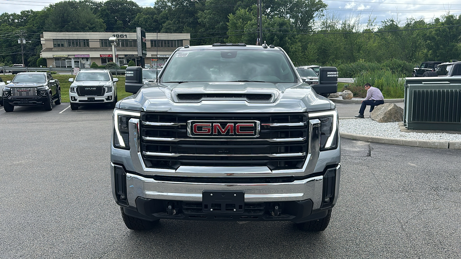 2024 GMC Sierra 2500HD SLE 3