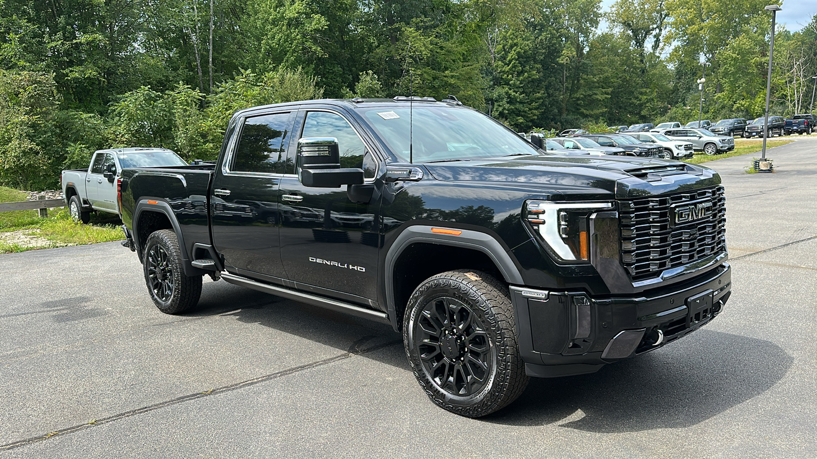 2024 GMC Sierra 2500HD Denali Ultimate 2