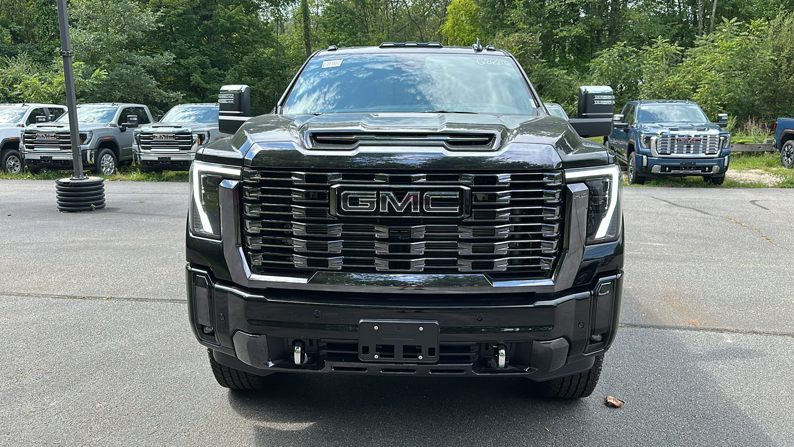 2024 GMC Sierra 2500HD Denali Ultimate 3