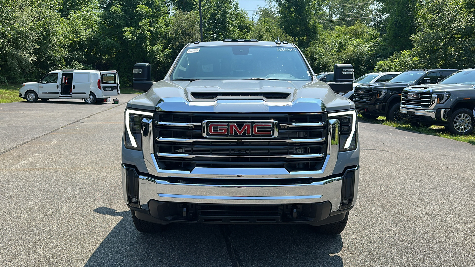 2024 GMC Sierra 2500HD SLE 3