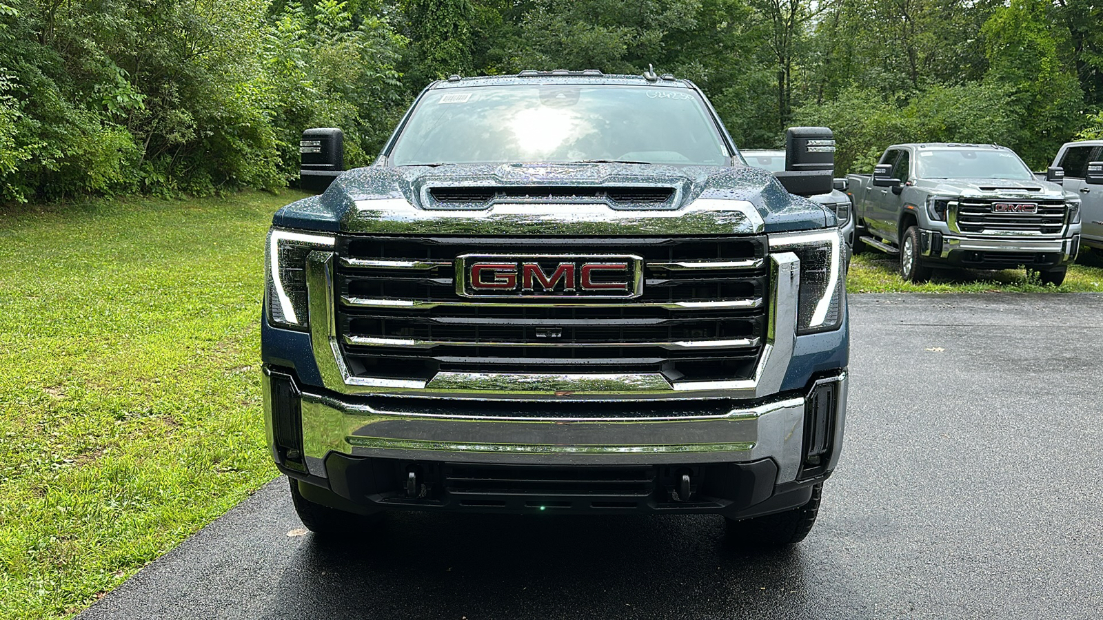 2024 GMC Sierra 2500HD SLE 3