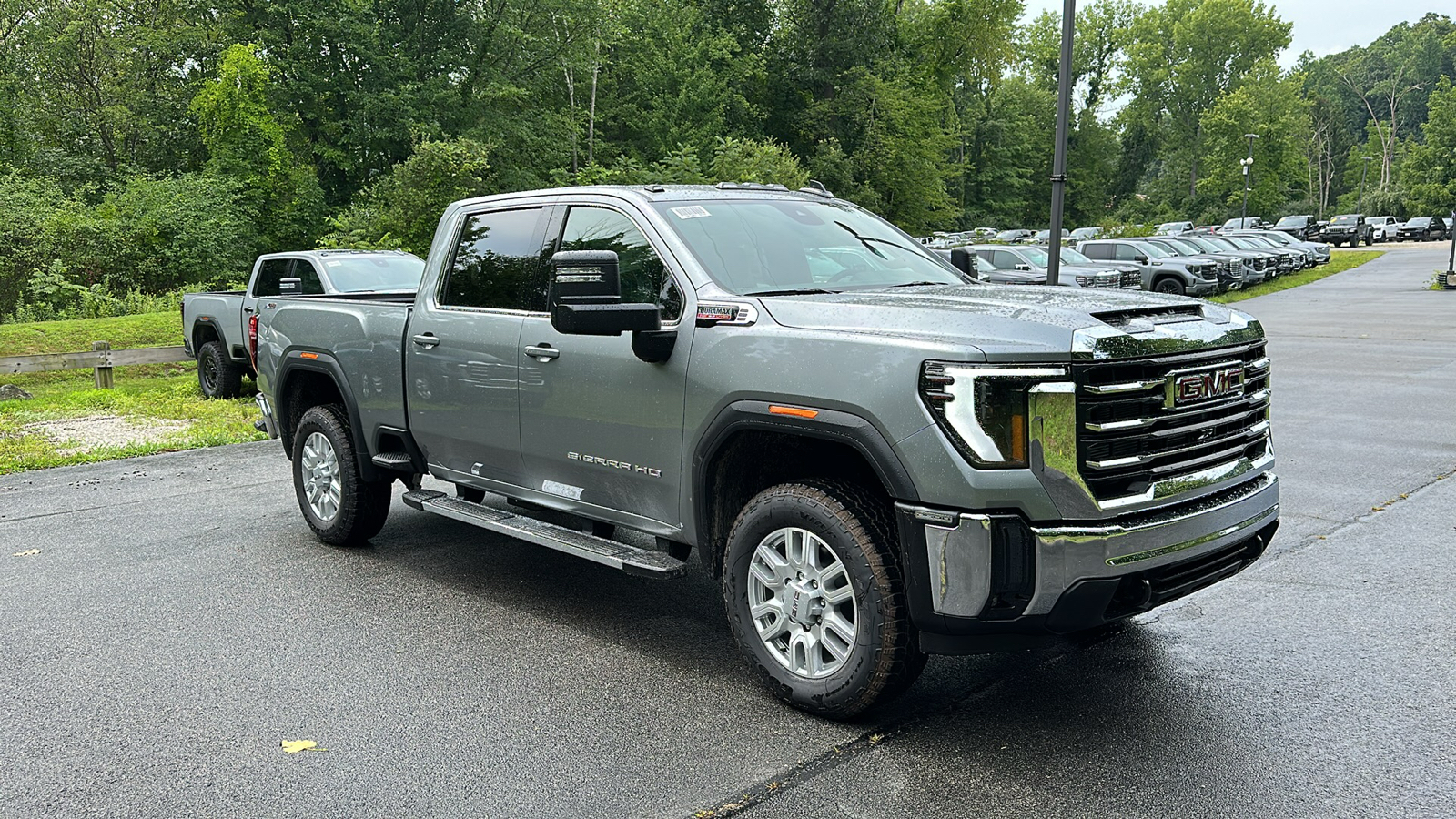 2024 GMC Sierra 2500HD SLE 2