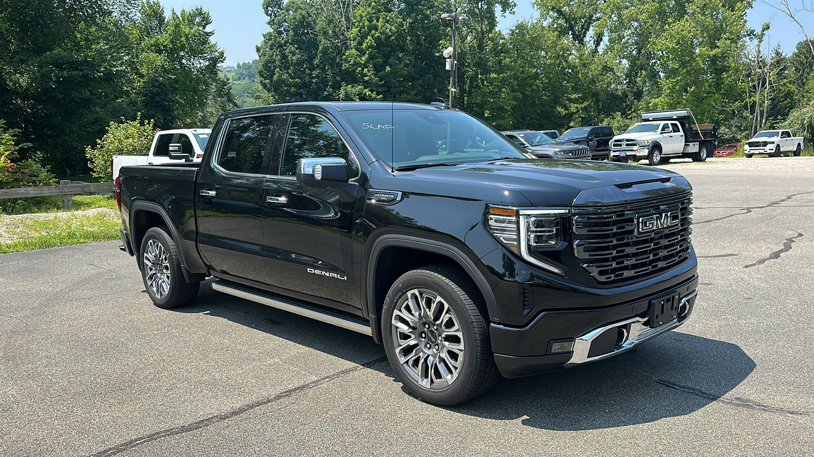 2024 GMC Sierra 1500 Denali Ultimate 2