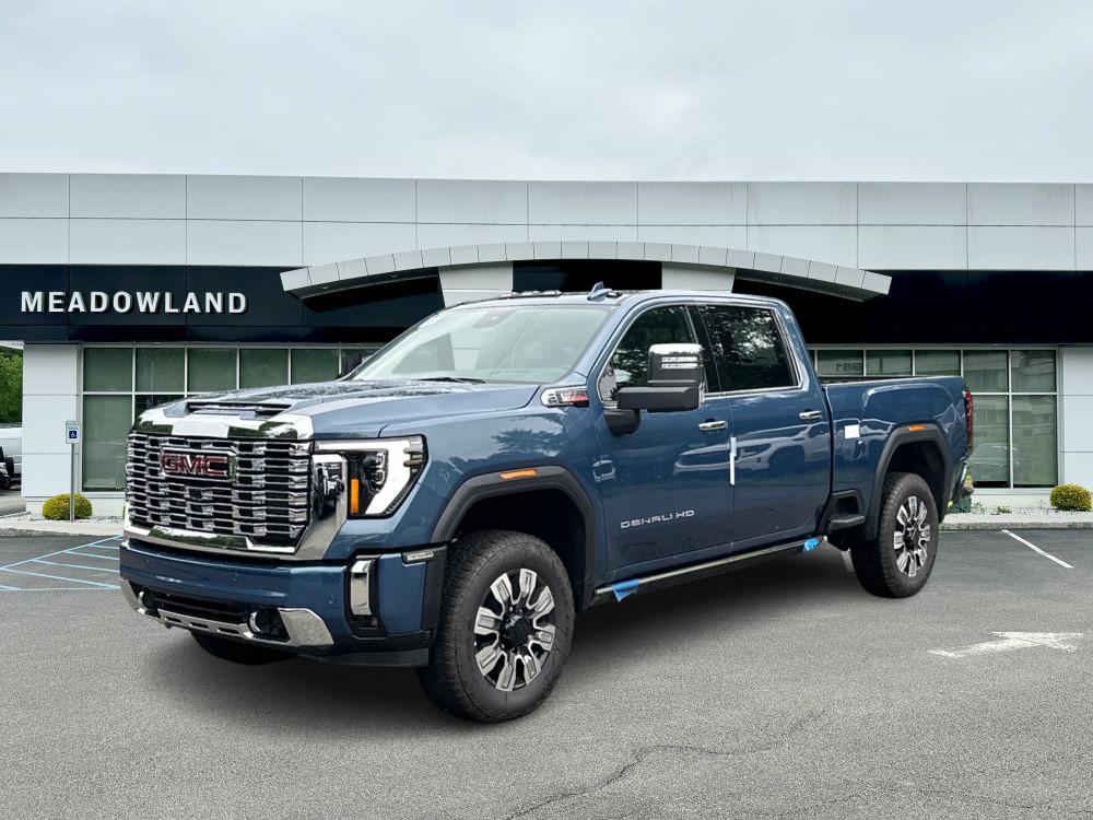 2024 GMC Sierra 3500HD Denali 1