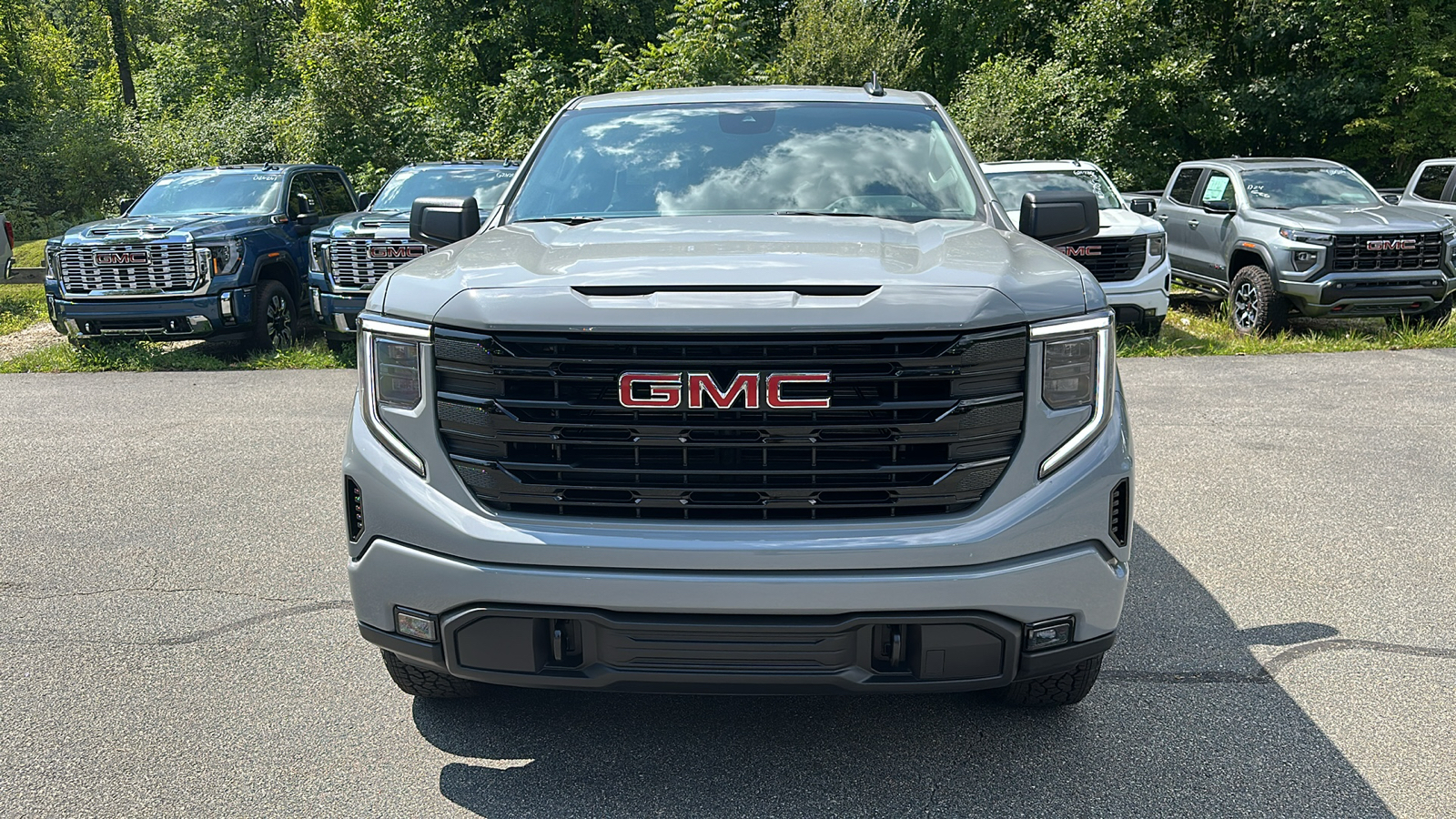 2024 GMC Sierra 1500 Elevation 3