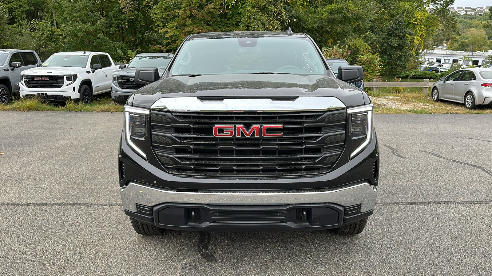 2024 GMC Sierra 1500 Pro 3