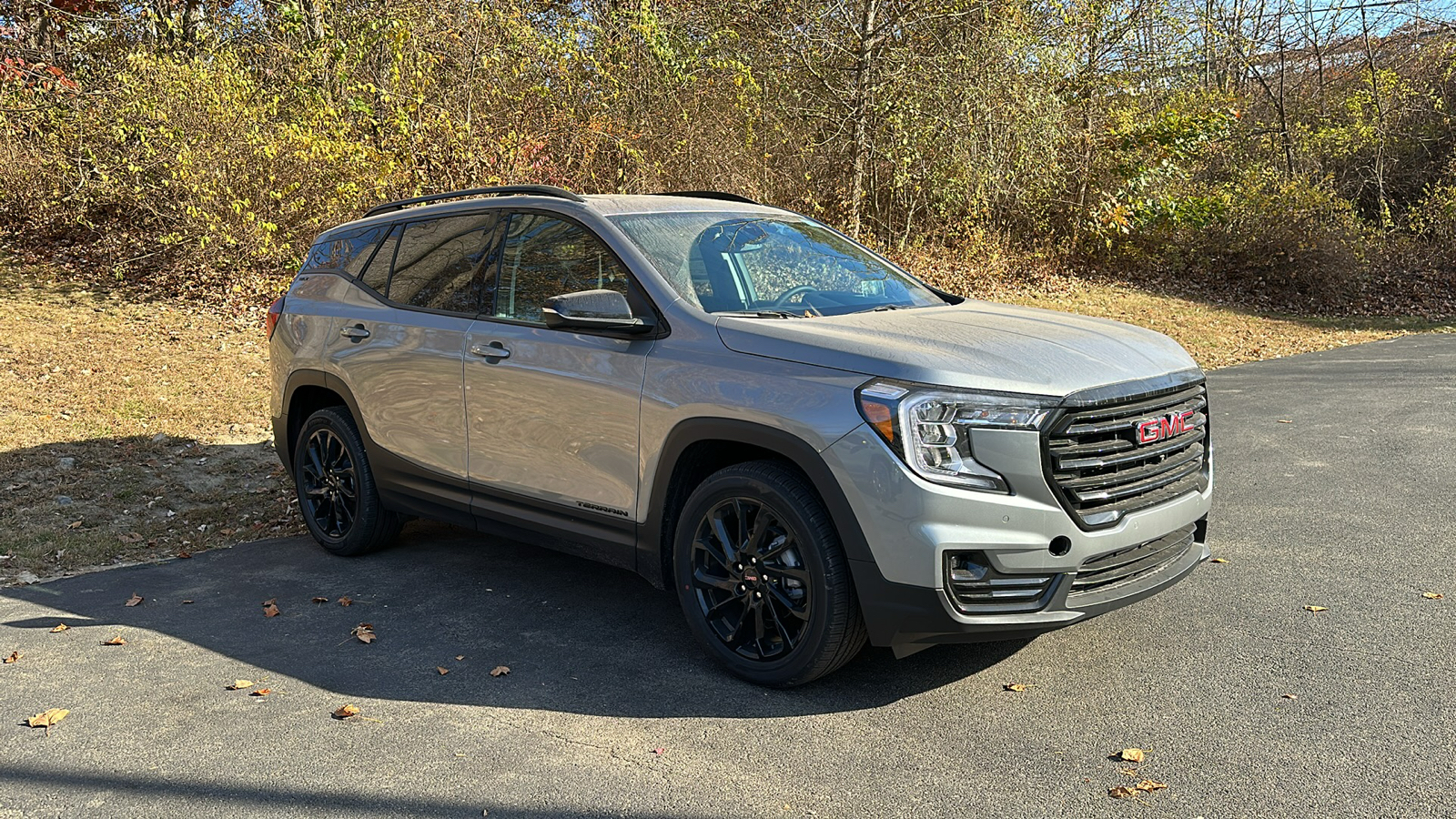 2024 GMC Terrain SLT 2