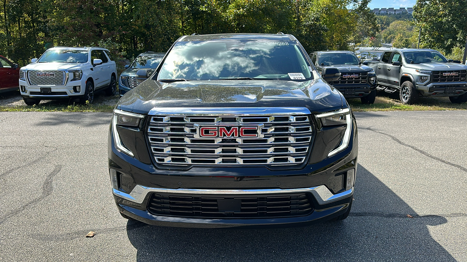 2024 GMC Acadia AWD Denali 3