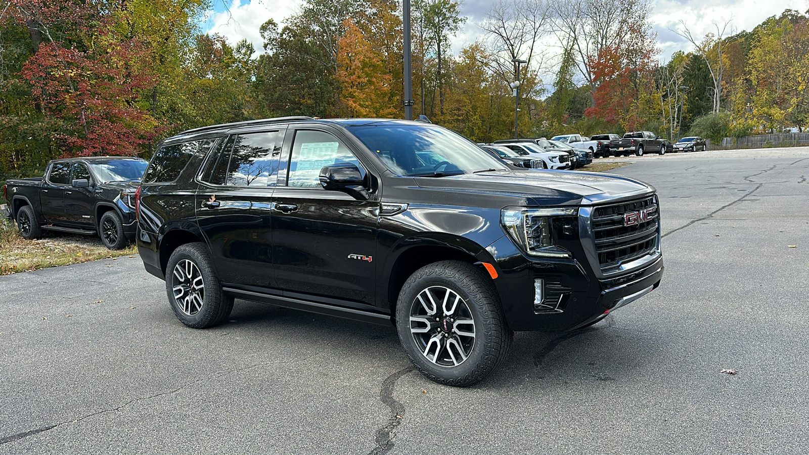 2024 GMC Yukon AT4 2